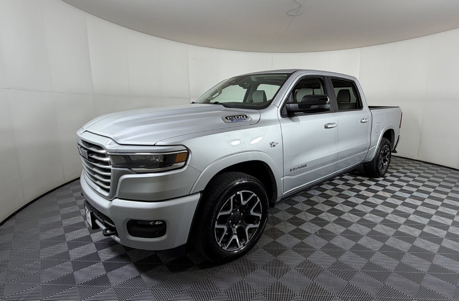 Used 2026 RAM 1500 Laramie w/ Laramie Southwest Edition AWD/4WD image 2