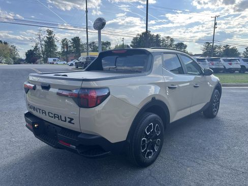 Used 2023 Hyundai Santa Cruz SEL w/ Activity Package image 6