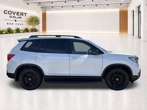 Used 2023 Honda Passport Elite image 10