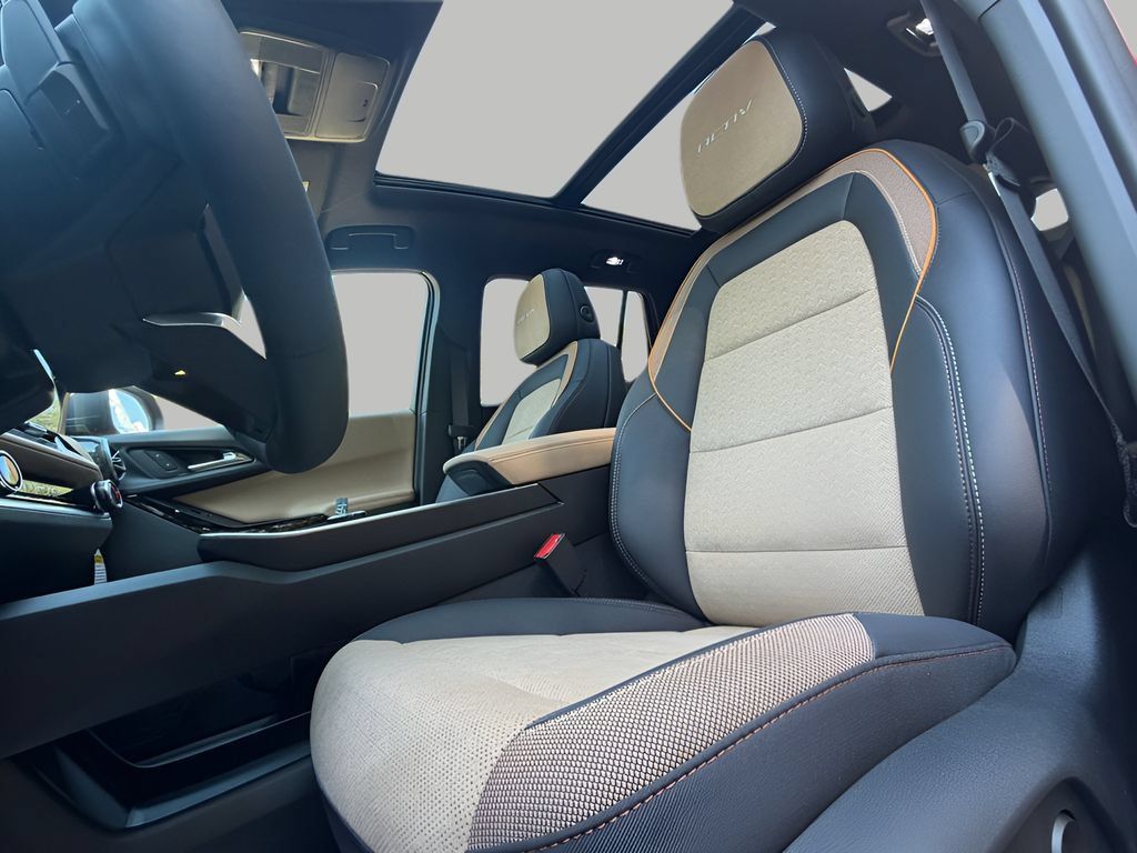 New 2027 Chevrolet Equinox ACTIV AWD/4WD image 19