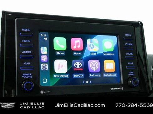 Used 2022 Toyota RAV4 XLE Premium image 16