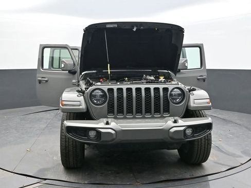 Used 2022 Jeep Gladiator Overland image 59