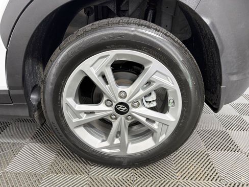 Used 2022 Hyundai Kona SEL FWD image 17