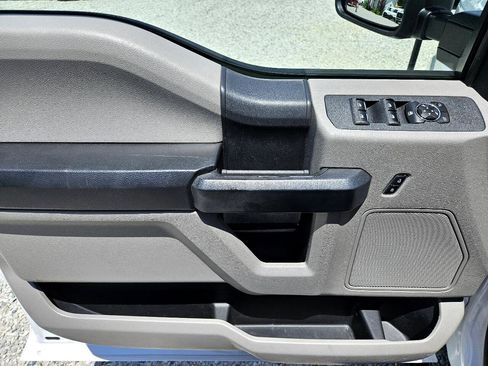 Used 2017 Ford F350 XL image 18