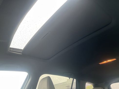 Used 2019 Honda Passport Touring image 3