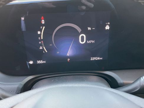 Used 2025 Buick Encore GX Preferred image 38