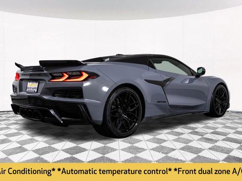 Used 2024 Chevrolet Corvette Z06 image 15