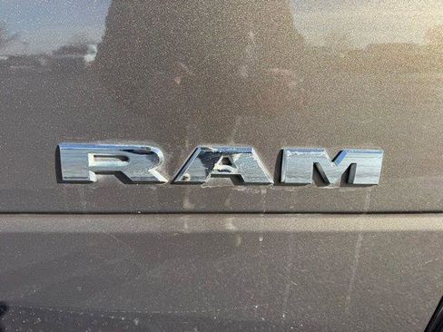 Used 2019 RAM 3500 Laramie image 15