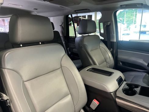Used 2019 Chevrolet Tahoe LT AWD/4WD image 39