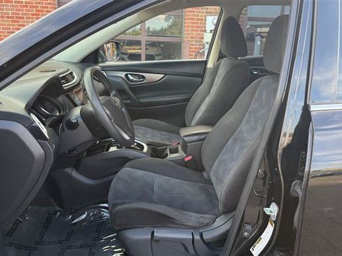 Used 2015 Nissan Rogue S AWD/4WD image 25