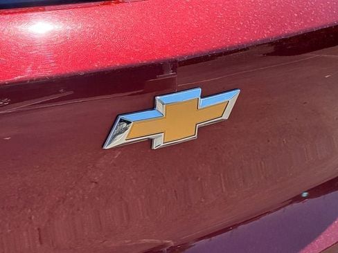 Used 2023 Chevrolet TrailBlazer LT FWD image 12