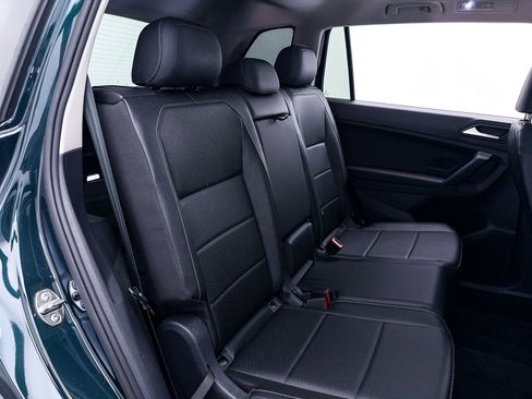 Used 2019 Volkswagen Tiguan SEL FWD image 38