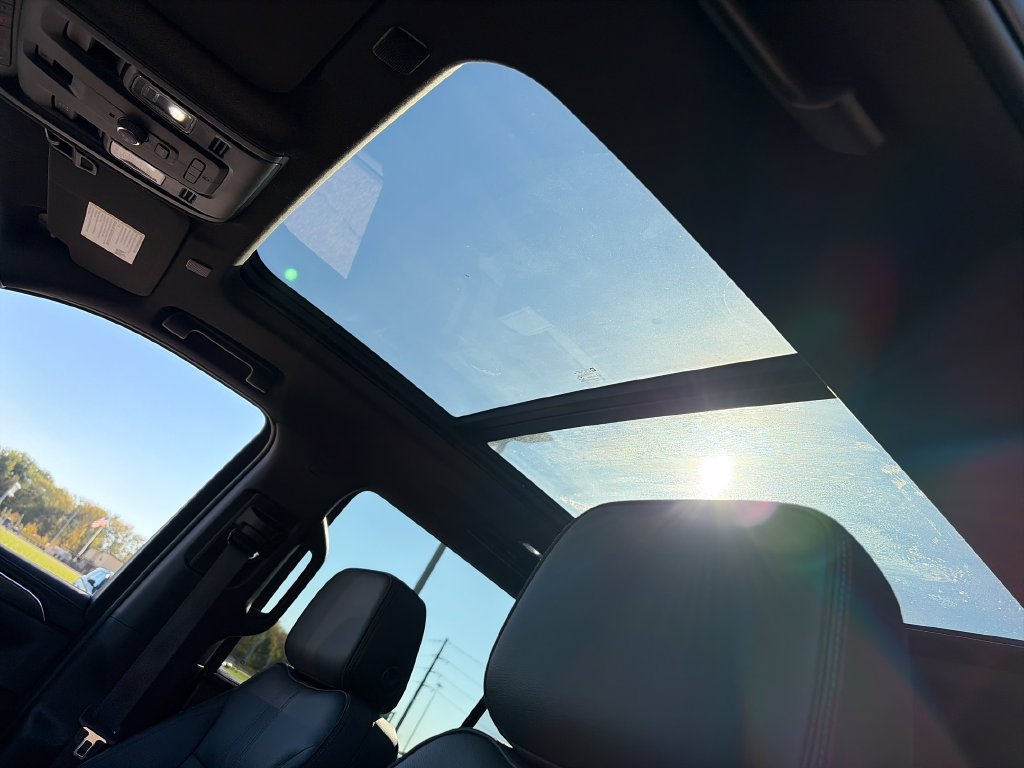 Used 2023 Chevrolet Tahoe RST AWD/4WD image 27