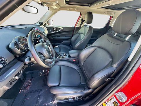 Used 2020 MINI Cooper Clubman S w/ Premium Package image 20