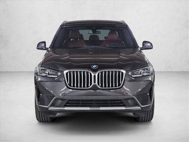Used 2024 BMW X3 sDrive30i RWD image 2