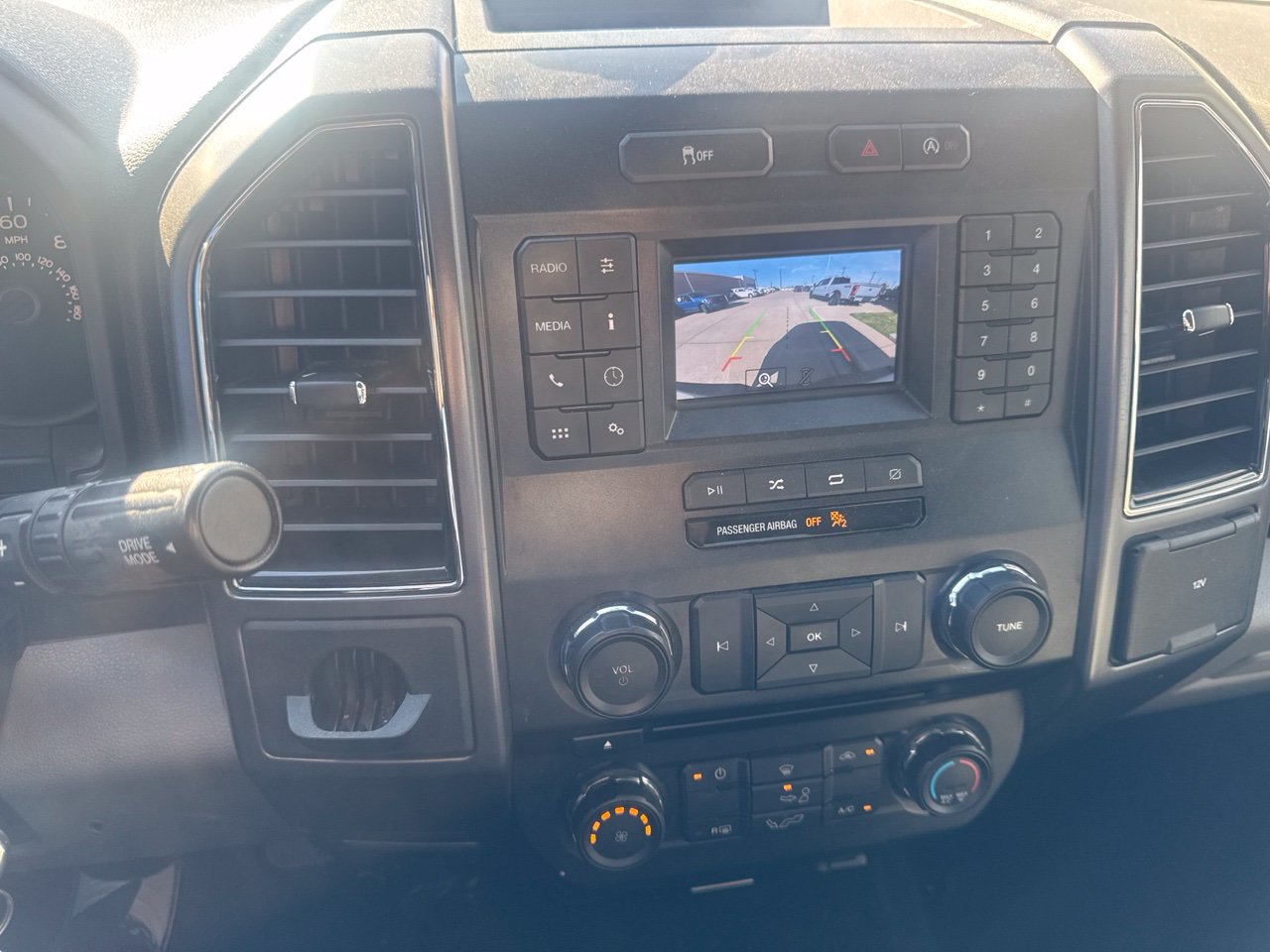 Used 2018 Ford F150 XLT w/ Equipment Group 301A Mid RWD image 12