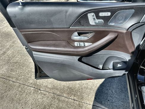 Used 2020 Mercedes-Benz GLE 350 image 21