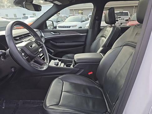 Certified 2022 Jeep Grand Cherokee L Overland image 21