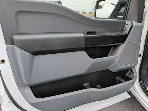 Used 2022 Ford F150 XL w/ Equipment Group 101A High RWD image 11
