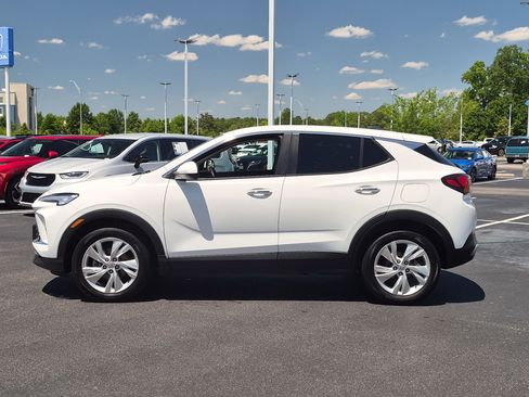 Used 2025 Buick Encore GX Preferred FWD image 2
