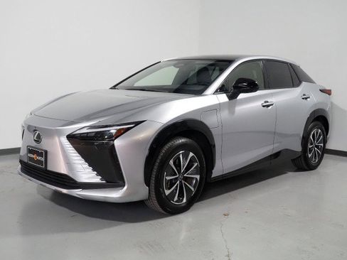 Used 2023 Lexus RZ 450e Premium w/ Technology Package image 10