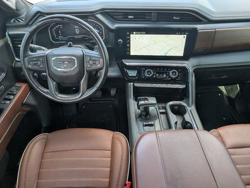 Used 2024 GMC Sierra 1500 Denali Ultimate AWD/4WD image 6