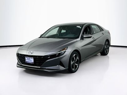 Used 2023 Hyundai Elantra SEL w/ Convenience Package