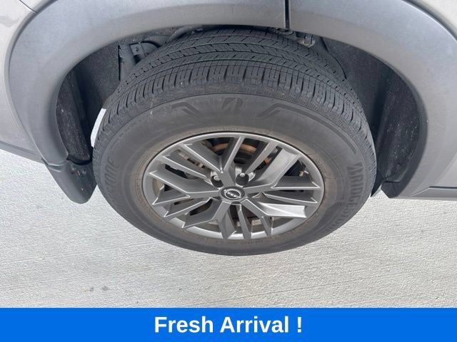 Used 2023 Nissan Rogue S FWD image 23
