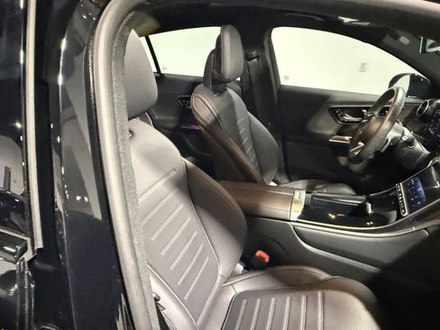 Used 2024 Mercedes-Benz GLC 300 4MATIC w/ AMG Line image 56
