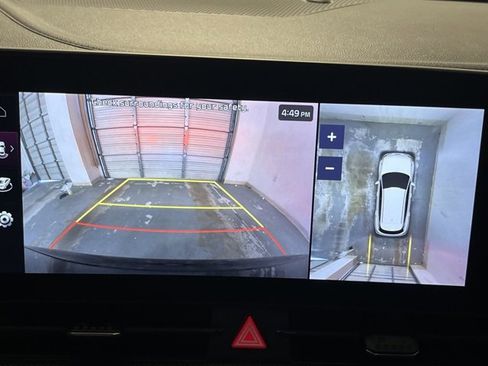 Used 2024 Kia Sportage SX image 5