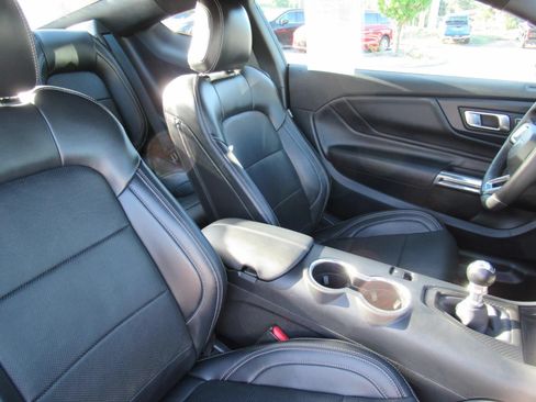 Used 2024 Ford Mustang GT Premium RWD image 9