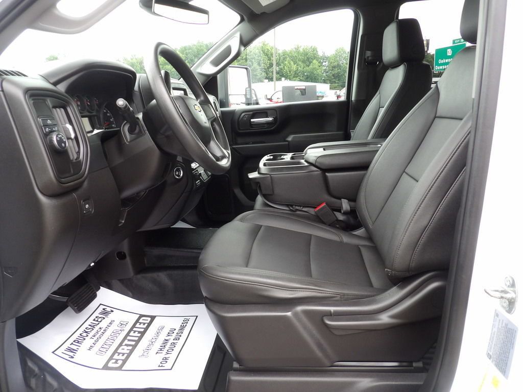 Used 2024 Chevrolet Silverado 2500 W/T w/ WT Convenience Package RWD image 17