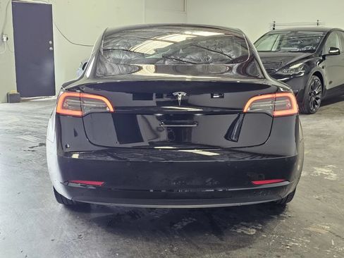 Used 2019 Tesla Model 3 Standard Range Plus RWD image 3