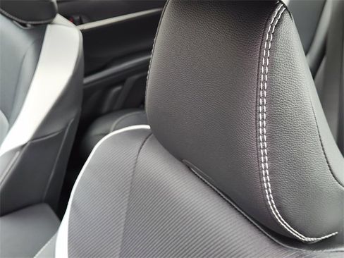 New 2026 Toyota Camry SE image 10