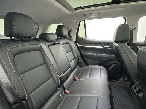 Used 2026 GMC Terrain Denali image 39