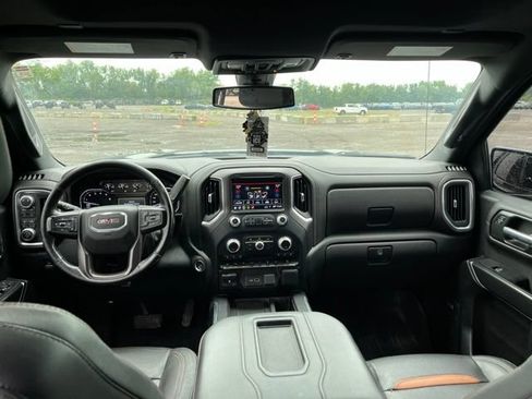 Used 2019 GMC Sierra 1500 AT4 w/ AT4 Premium Package AWD/4WD image 11
