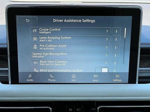 Used 2020 Lincoln Aviator Black Label w/ Dynamic Handling Package AWD/4WD image 46