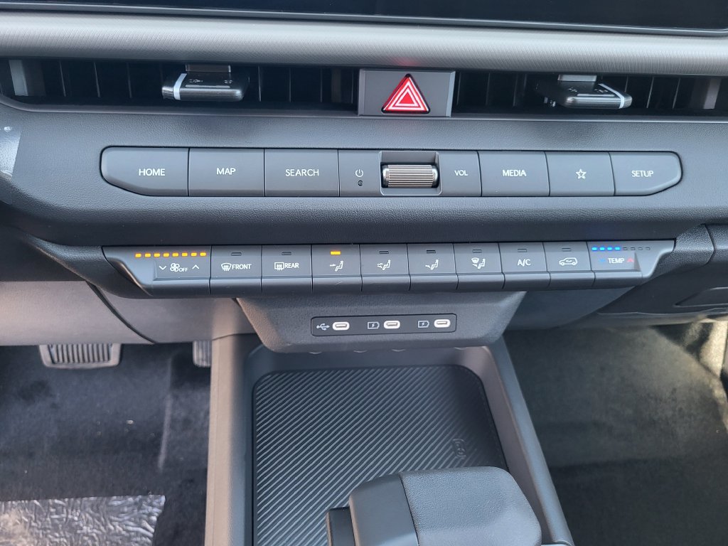 New 2027 Kia Seltos LX AWD/4WD image 14