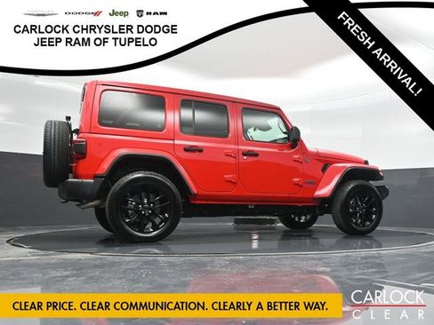 Used 2025 Jeep Wrangler Sahara w/ Safety Group image 55