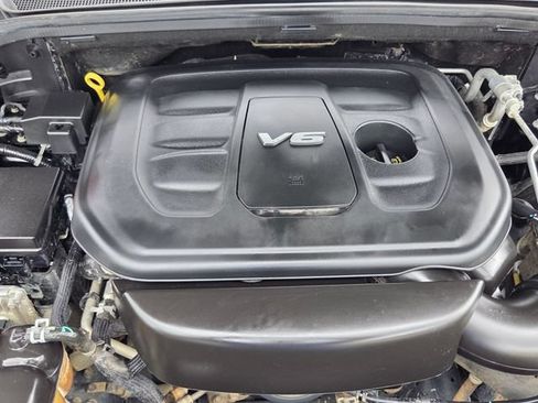 Used 2018 Jeep Grand Cherokee Limited AWD/4WD image 22