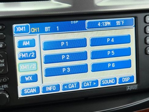 Used 2006 Cadillac XLR RWD image 25