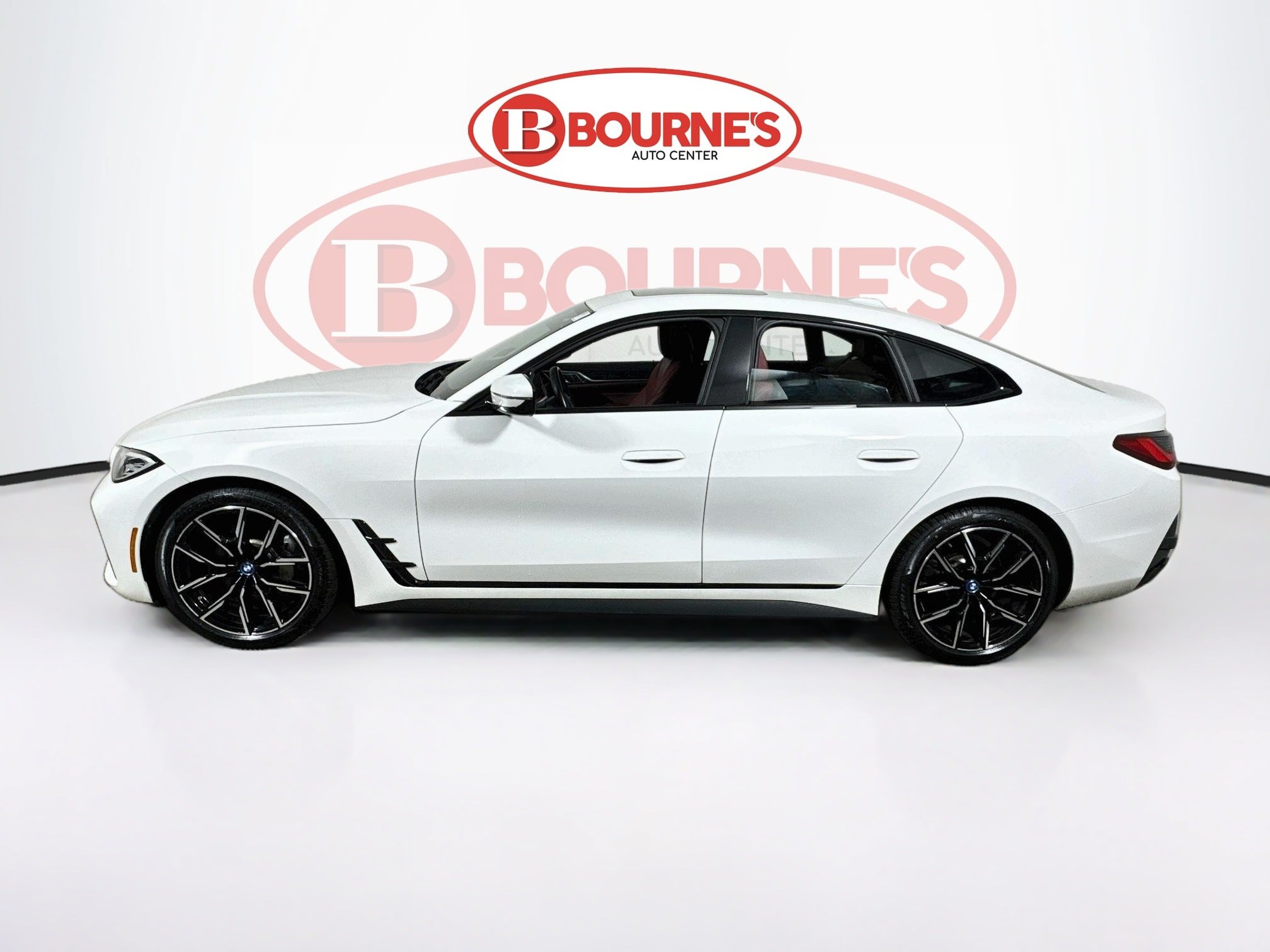 Used 2024 BMW i4 xDrive40i w/ M Sport Package AWD/4WD image 8