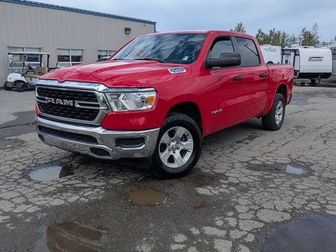 Used 2023 RAM 1500 Big Horn AWD/4WD image 2