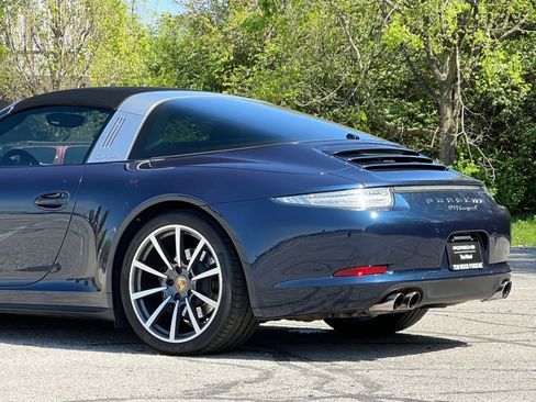 Certified 2015 Porsche 911 Targa 4 AWD/4WD image 9