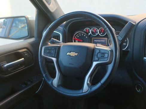 Used 2021 Chevrolet Silverado 1500 LT image 22