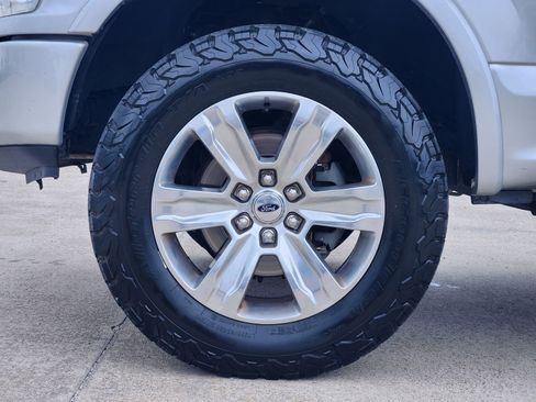 Used 2018 Ford F150 Platinum image 11