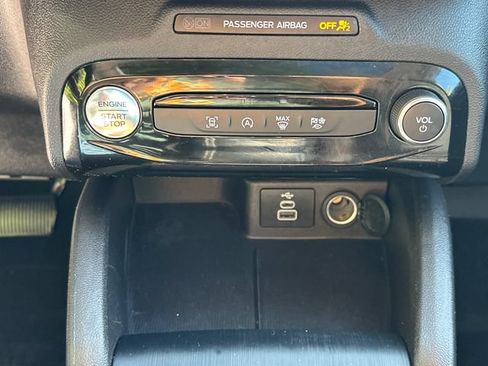 Used 2024 Ford Escape Active w/ Tech Pack #1 AWD/4WD image 34