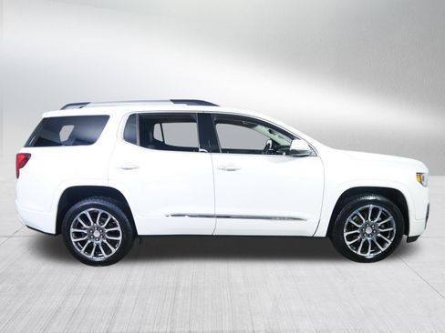 Certified 2020 GMC Acadia Denali w/ Denali Ultimate Package AWD/4WD image 8