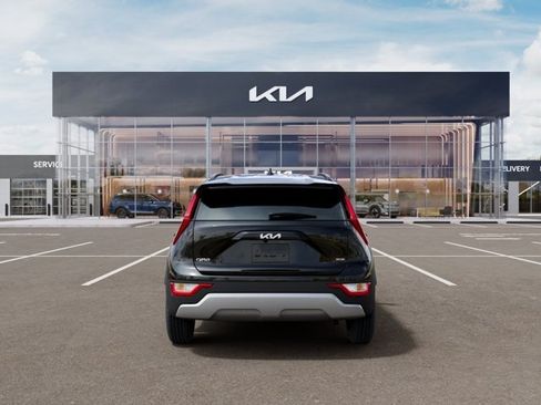 New 2026 Kia Niro LX FWD image 5