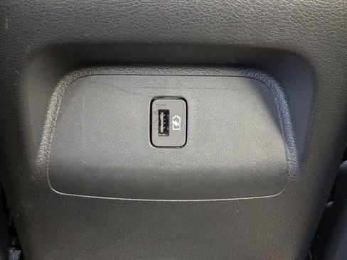 Used 2025 Nissan Sentra SV FWD image 13